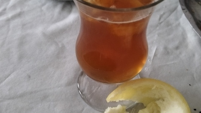Limon çay sever misiniz?