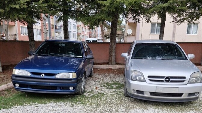 İlk arabanız ve şu an ki arabanız nedir?