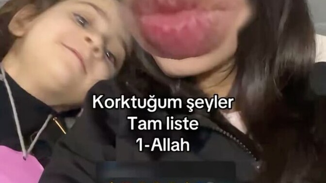 'Bir şey sorucam dürüst ol!' Diye mesaj gelirse gerilir misiniz?