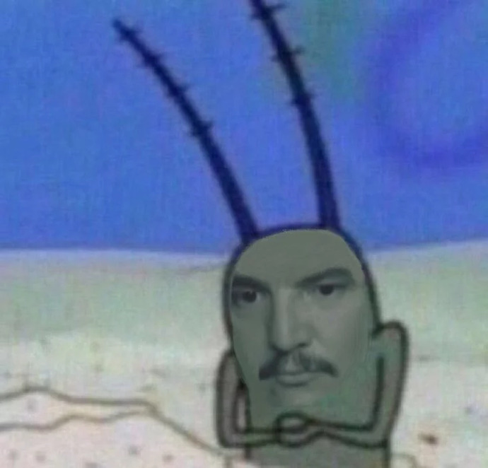 Fark edilmeden çekilirsem normal çıkıyorum ama fark edersem çok kasıyorum hiç hoş değil hiç sevmem foto çekilmeyi..
