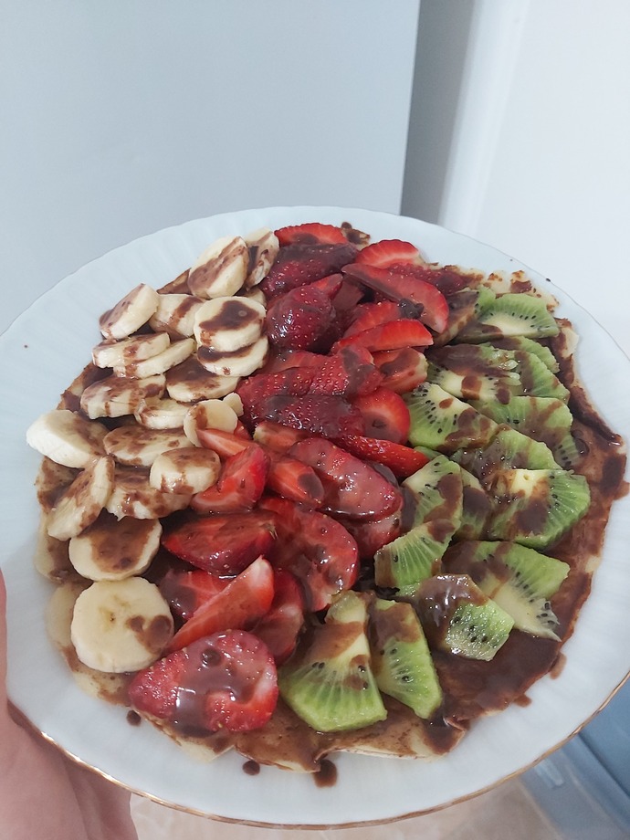 Waffle hamuruma ve üstüne başka neler ekleyebilirim, hangi malzemeler yakışır?