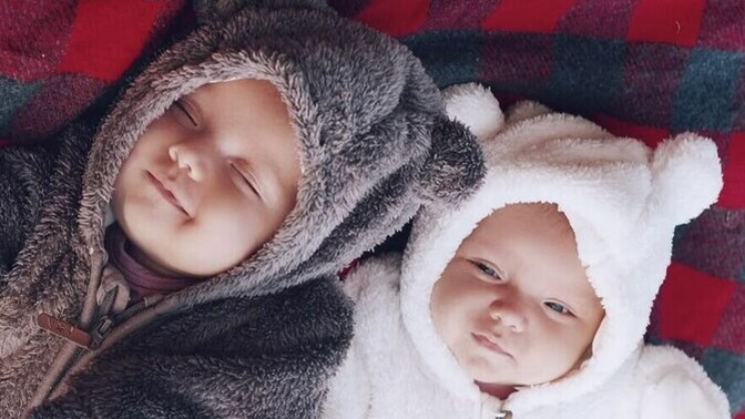 Bunları sabah kapında terkedilmiş bulsan ne yaparsın?