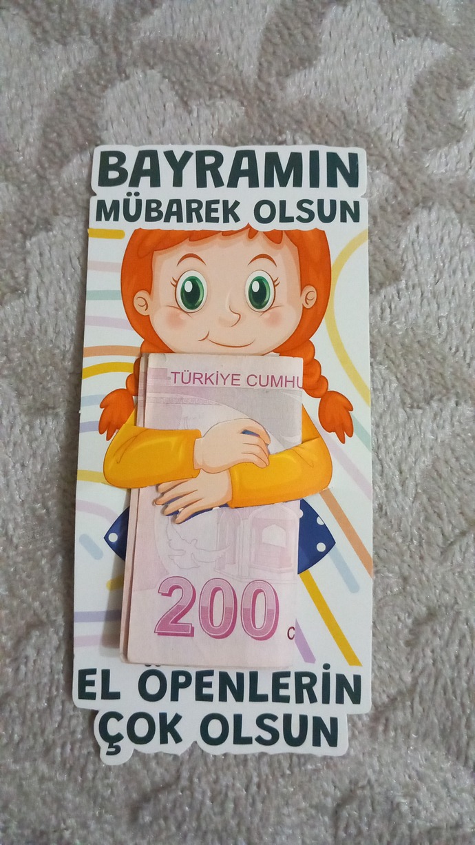 Bayramda harçlık veren mi oldunuz yoksa harçlık alan mı?