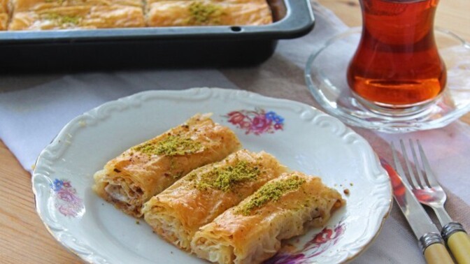 Bayram da misafire şeker mi tatlı mı ikram edersiniz?
