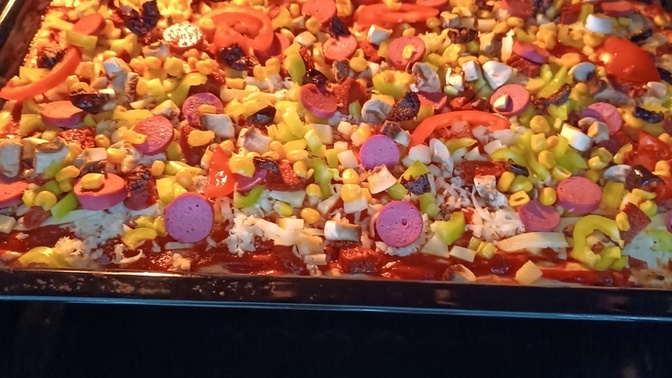 Pizza yapıyorum kim ister?