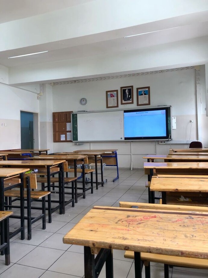 Lisede hangi sırada otururdun?