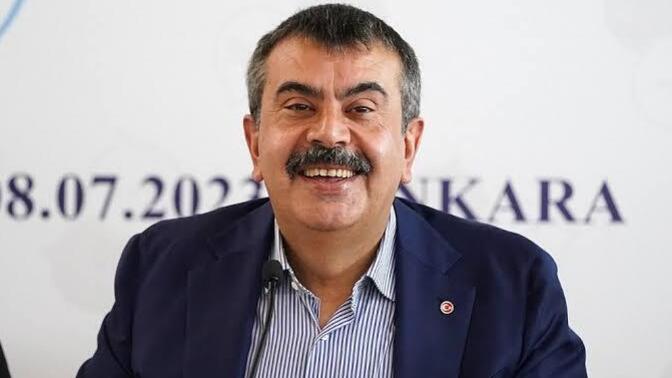 Nevruz kutlaması diye bambaşka şeyler yapılması sizde nasıl bir his uyandırıyor?