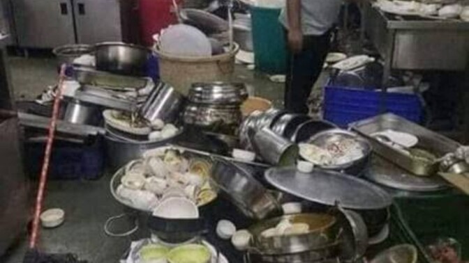 Sevgiliniz mutfağı dağıtarak harika bir yemek yapsa; 'eline sağlık' mı dersiniz, yoksa o dağınıklığı görüp 'bir daha girme' mi"?