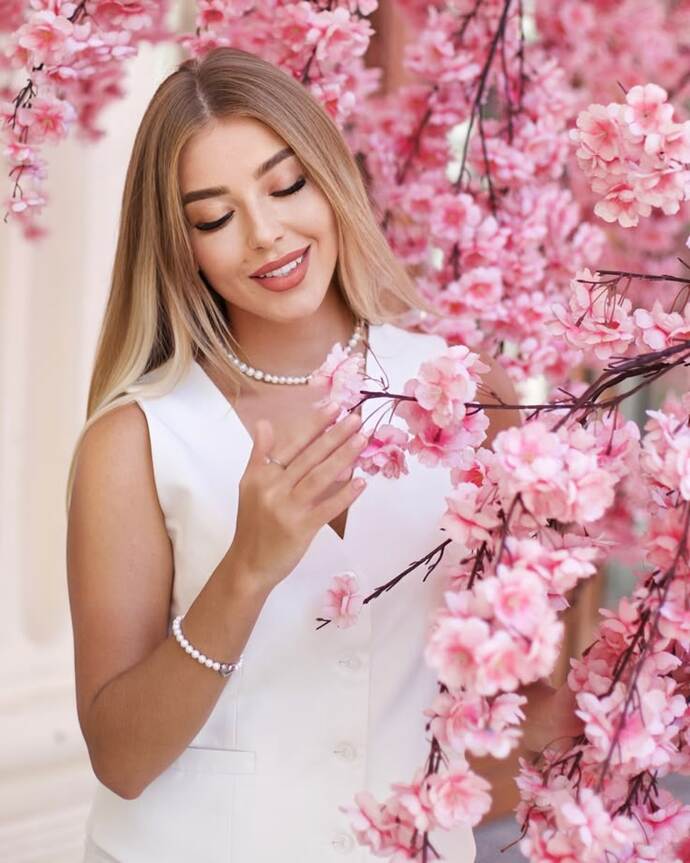 Cildinin güzelliği ve tazeliği sence hangi mevsimi yaşıyor?