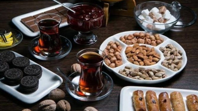 Akşam çayının yanına en çok ne yakışır?