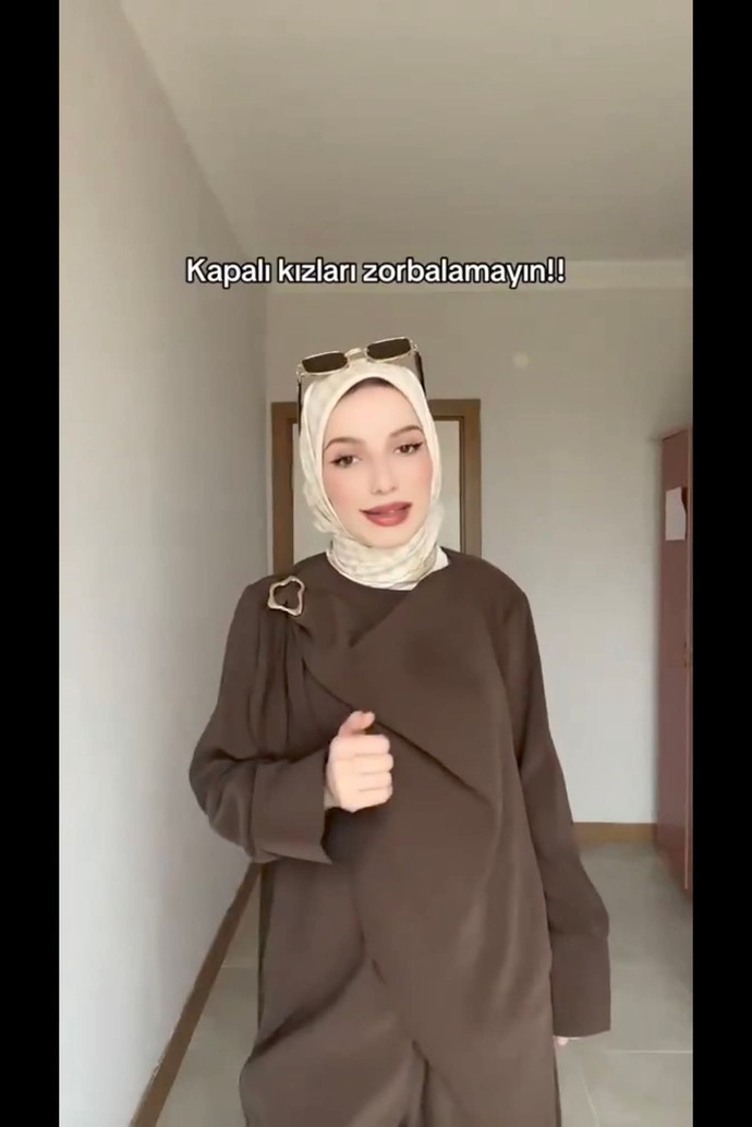 Kapalı kadınlar makyaj yapamaz mı?