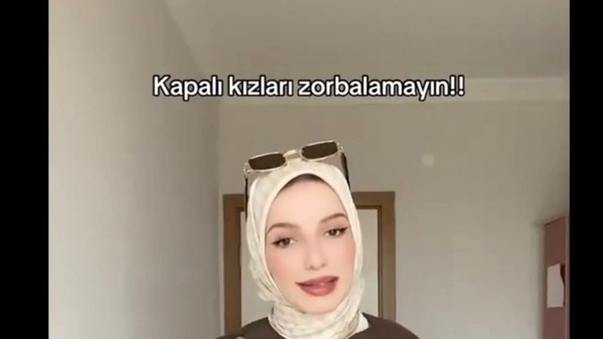 Kapalı kadınlar makyaj yapamaz mı?