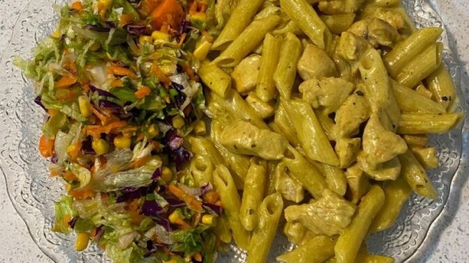 Makarna'nın Pilavın Yanında Ekmek Yer Misiniz?