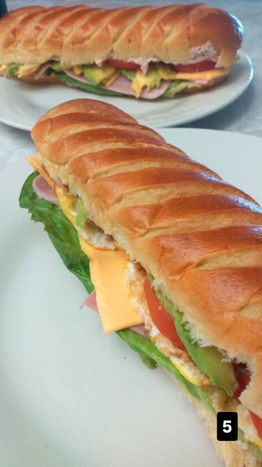 Gecenin bir yarısı çok acıktın bunlardan birisini seçip yemelisin sen hangisini tercih ediyorsun?