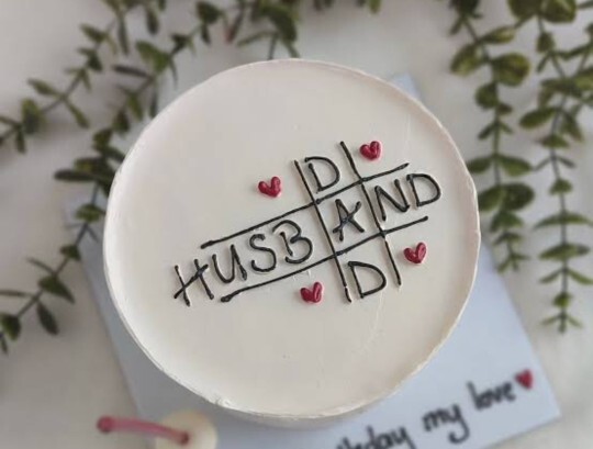 Hamile olduğumu eşime romantik ve yaratıcı bir sürprizle nasıl söyleyebilirim?
