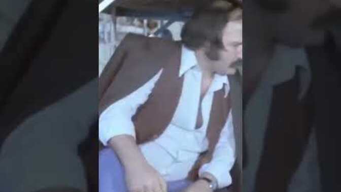 Buranın DAYI sı kim? 😅 bende buranın amcası olabilirmiyim 👇🏽😅?
