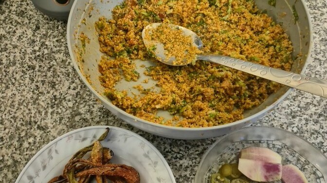 Kısır yanına en çok ne gider, siz kısırı neyle yemeyi seversiniz?