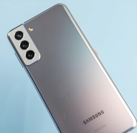 Galaxy S21 Plus Nasıl telefon sizce Alınır mı?