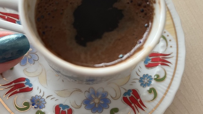 Kimlere sade Türk kahvesi yapayım?