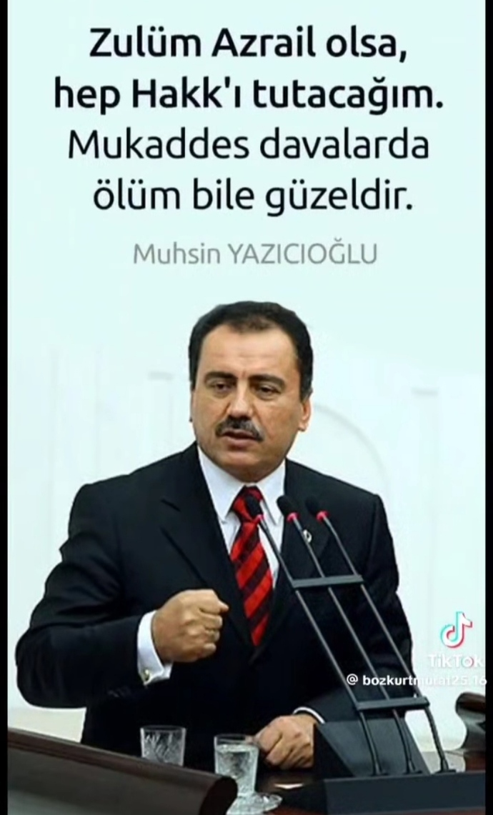 Bugün şehit lider rahmetli Muhsin Yazıcıoğlunun ölüm yıl dönümü, kendisini severmiydiniz?