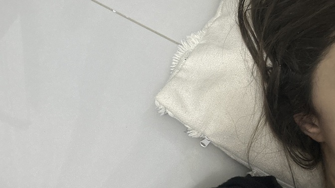 Yerde uzanmak zararli mi?