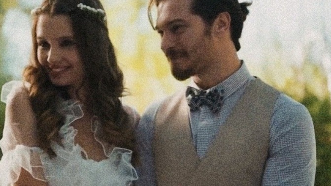 Evlenme teklifine “ evet” diyeceğin biri var mı?