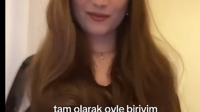 Şu cirkin kizlarin egosu nolcak boyle?