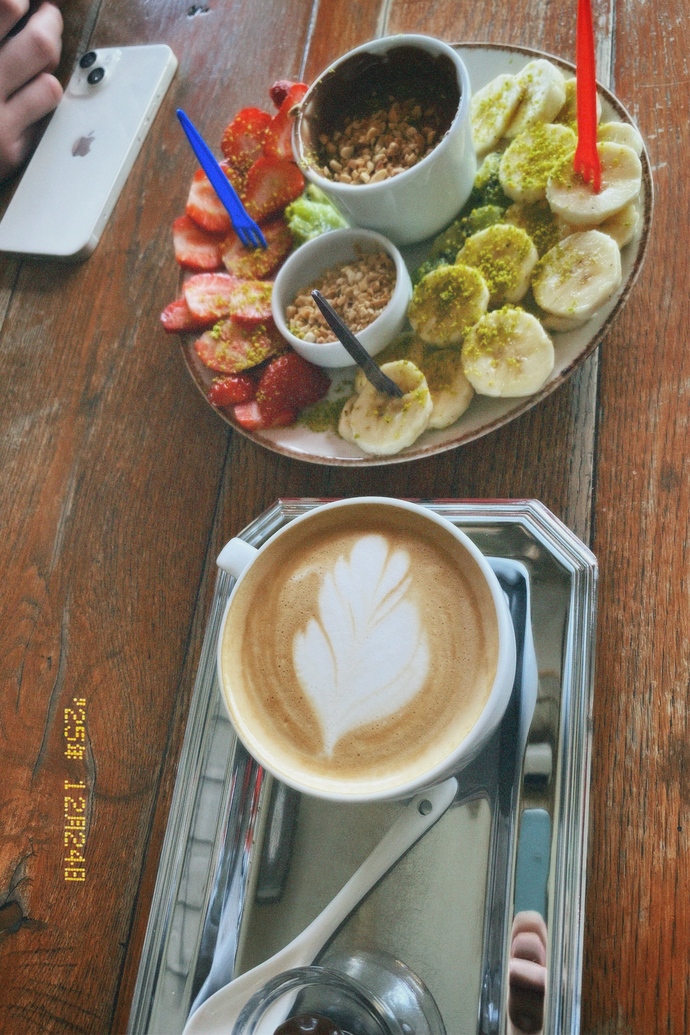 Kahve ve tatlı date fikri sizce nasıl, nereye gitsek daha güzel olur?