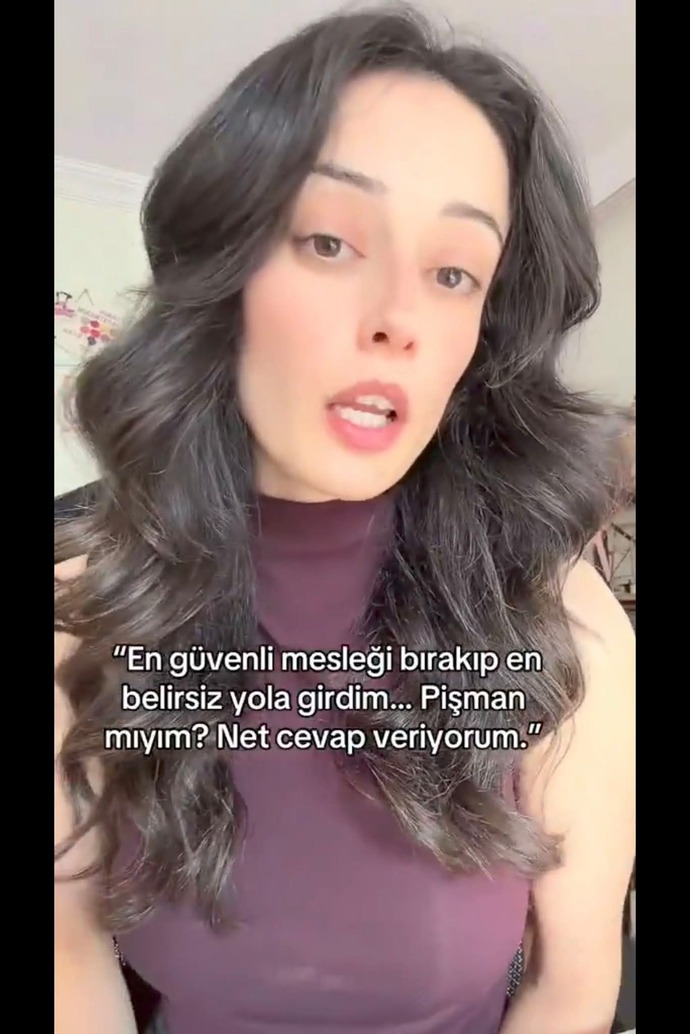 Bir ogretmenin ogretmenligi birakip TikTok yayincisi olmasi sizce dogru mu?