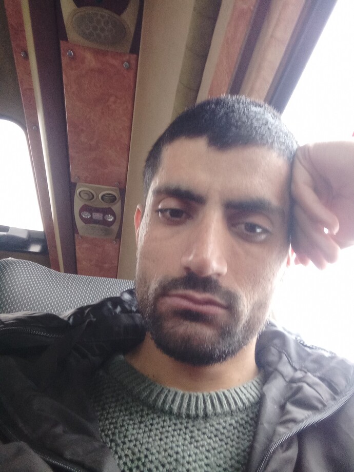 Dışını beğenilmedigi birinin içini neden merak edilmiyor?