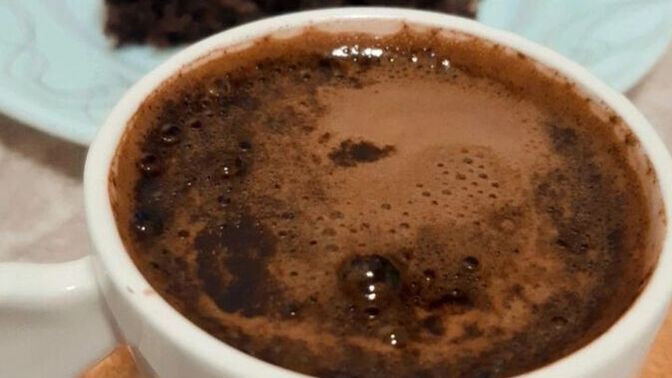 Kahvede olmasa derdimden kim anlar acabaa?