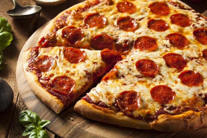 Mantarsız pizzayı yiyebilir misin?