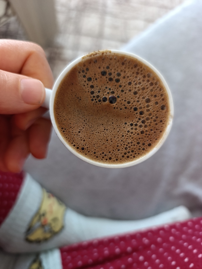 🤷‍♀️😴☕
