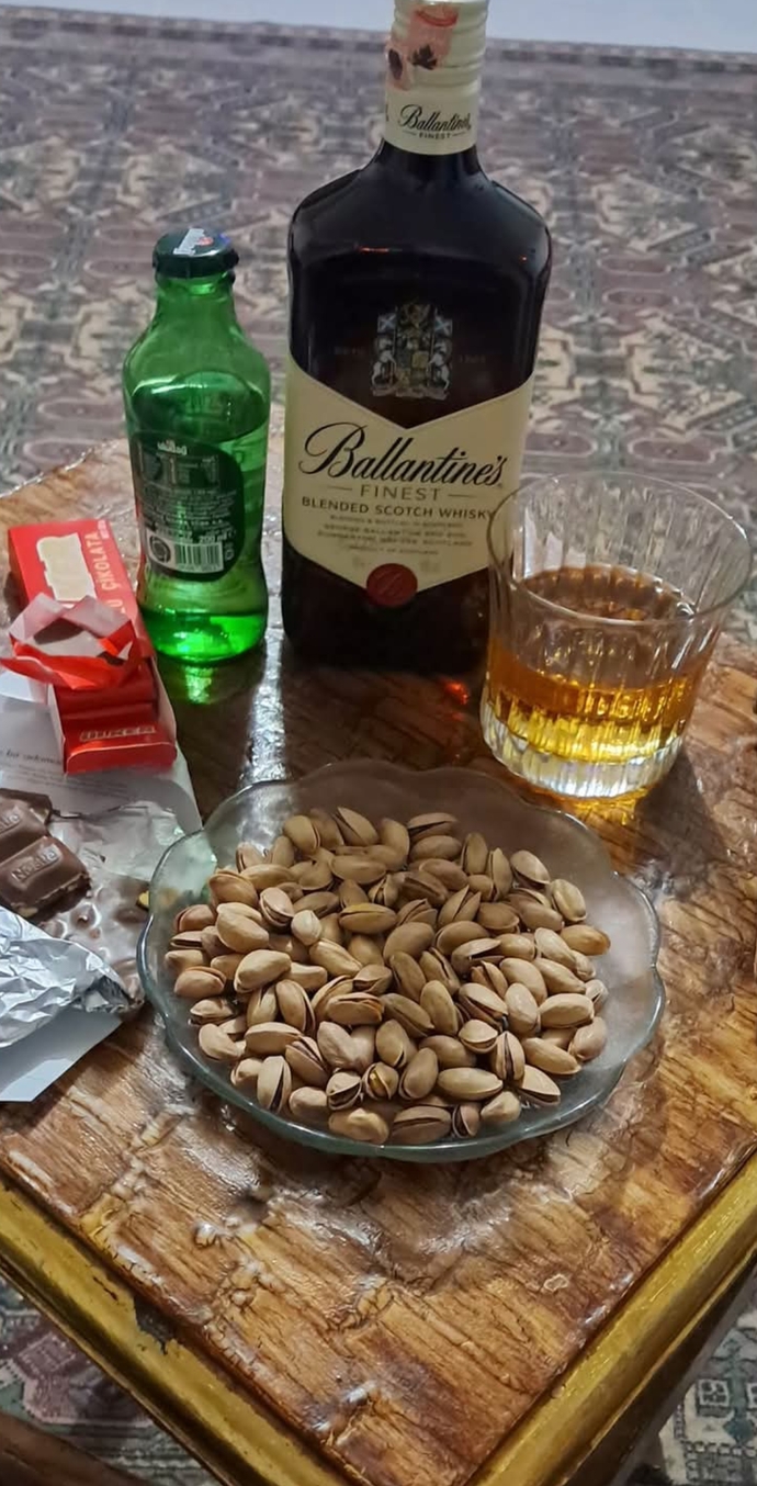 Gecenize ne / kim eşlik ediyor?