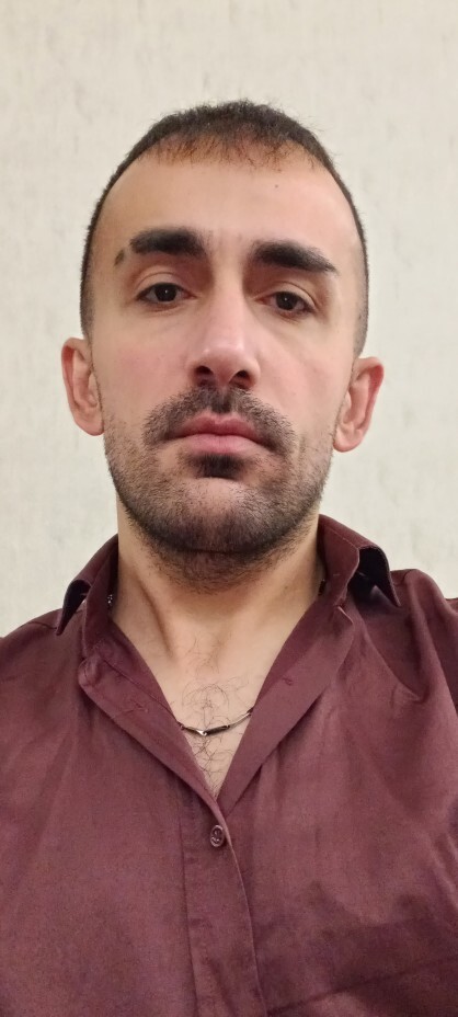 Sizce nereli gibi duruyorum ( LÜZUMSUZLAR YORUM YAPMASIN! ) ?