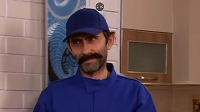 Aşşşşırı yakisikli degilmiiiiiii?