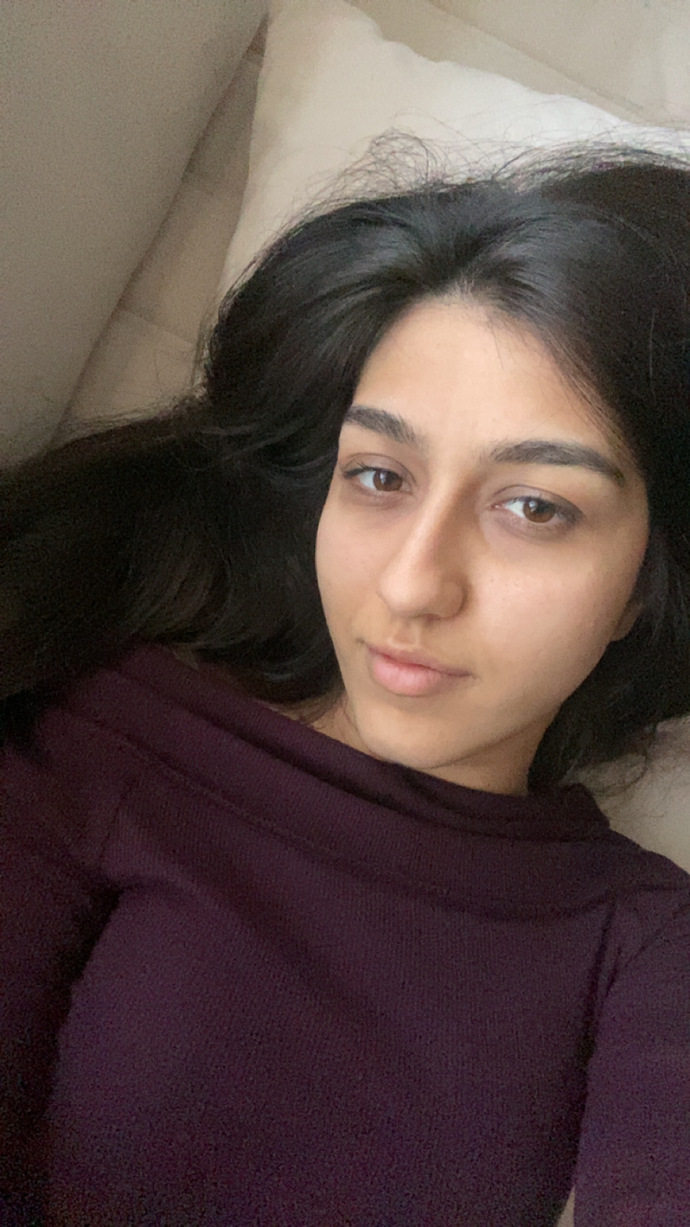 Nasılım, yüzüme giden saç rengi hangisi olur sizce saç rengimi değiştirmeli miyim?