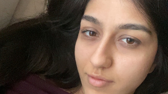 Nasılım, yüzüme giden saç rengi hangisi olur sizce saç rengimi değiştirmeli miyim?