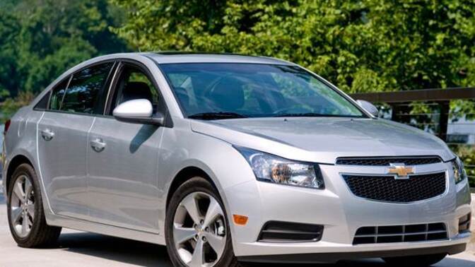 Chevrolet Cruze nasıl bir araba, sizin için tercih eder misiniz yorumlarınız neler?