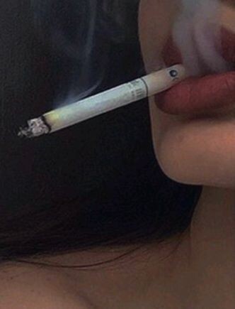 Gözlerine vurulduğunuz biri var mı?