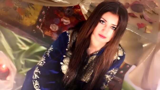 Dilden dile dolaşan bir şarkı olsaydın, hangi şarkı olurdun?