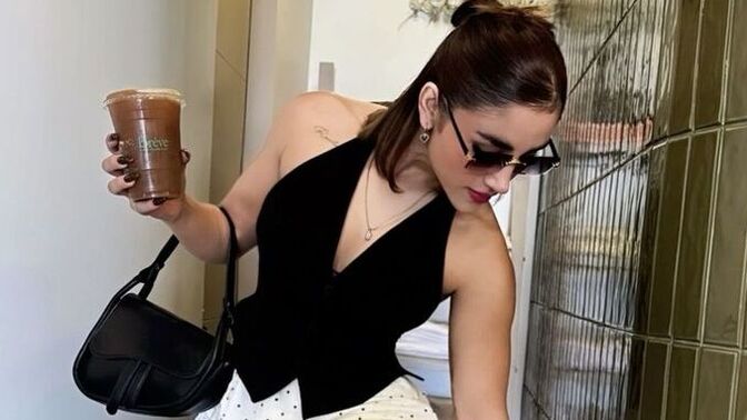 Başkası için makyaj yapar mısınız?