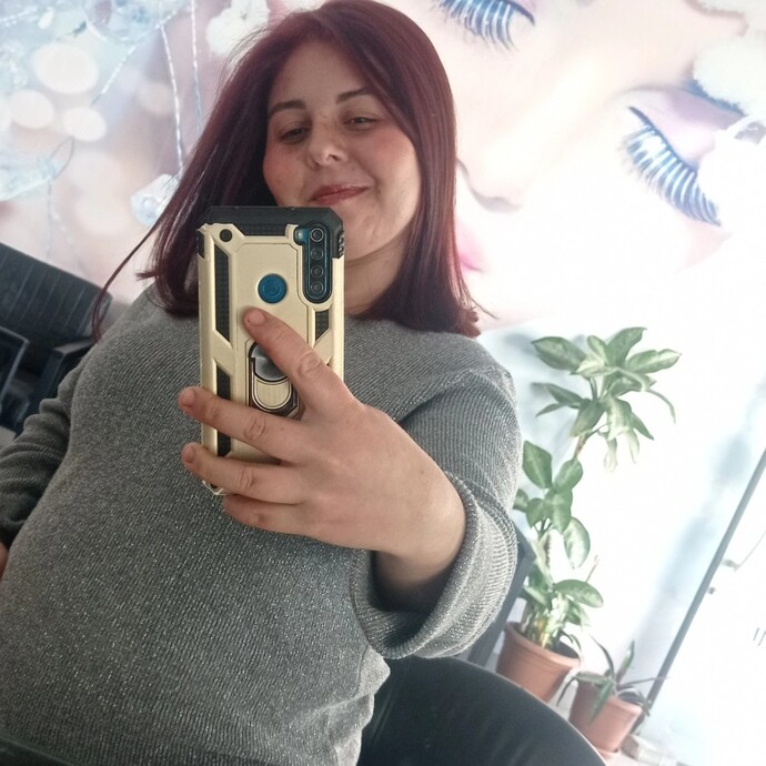Dogal sac rengim mi daha guzel yoksa yeni kizil sac boyasi mi daha cok yakismis?