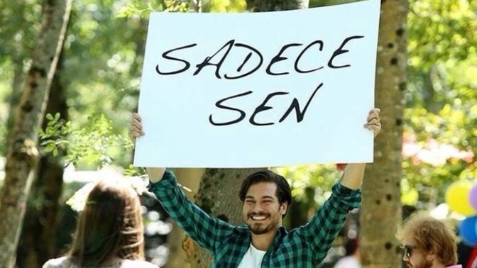 Sevgilinin en romantik olanı mı makbuldür yoksa dozunda romantizm mi daha iyi olur?