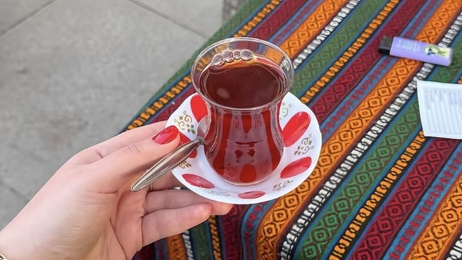 Güno kim çaylanmak ister sabah sabah çaylandık hissini siz de yaşıyor musunuz?