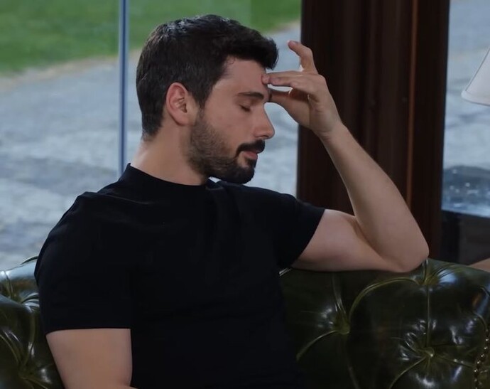 İnsanlar başta rol yapıp sonra gerçek yüzünü mü gösterir?