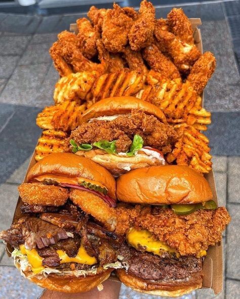 En sevdiğiniz fast food markası ne ve genelde hangi menüyü alıyorsunuz?
