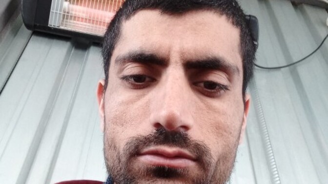 Benim gibi hassas ciltler için en iyi günlük yüz bakım rutini ve uygun marka önerileri neler?