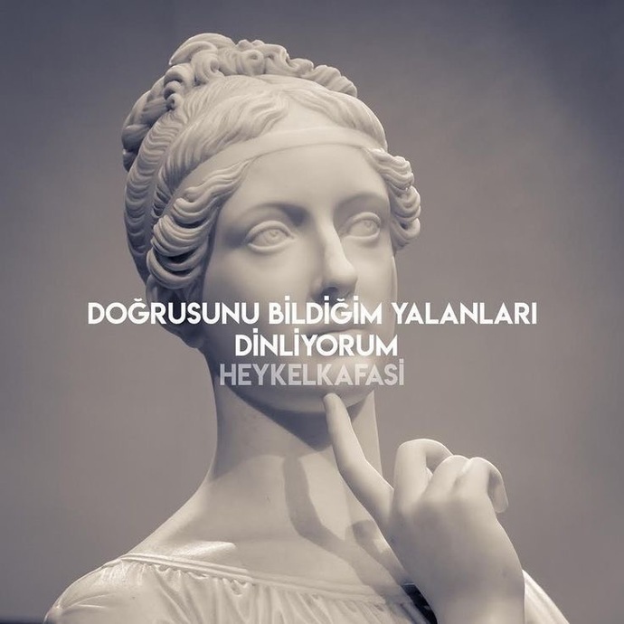 Mesajlaştığın özel biri var mı yok mu tahmin edeyim mi?