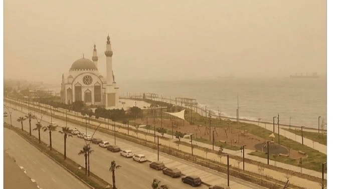 Libya’dan gelen çöl tozu sizde de turuncu hava ve görüş sorununa yol açtı mı?